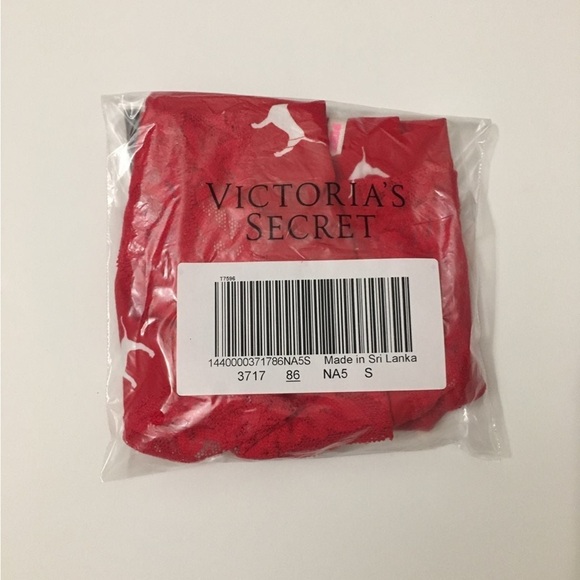 VS PINK Red Lace Dog Print Shorts (Small) - Picture 3 of 4